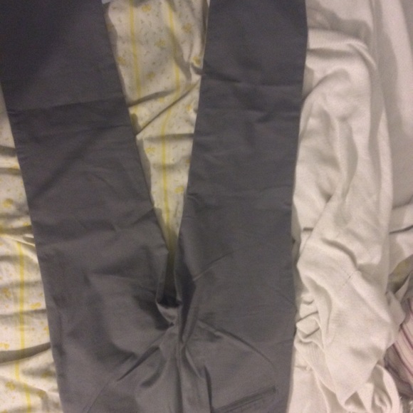 Uniqlo pants - Picture 4 of 4